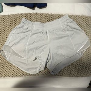Lululemon hotty hot short
